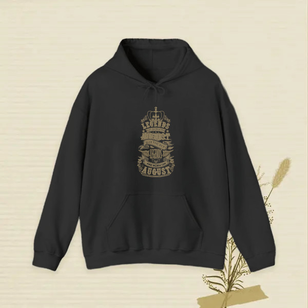 legends are born in august design